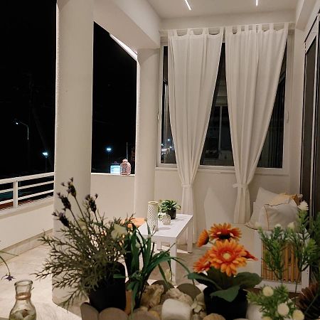 Nefeli Seaside Apartments Polychrono Bagian luar foto