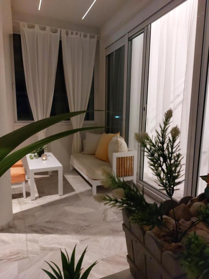 Nefeli Seaside Apartments Polychrono Bagian luar foto